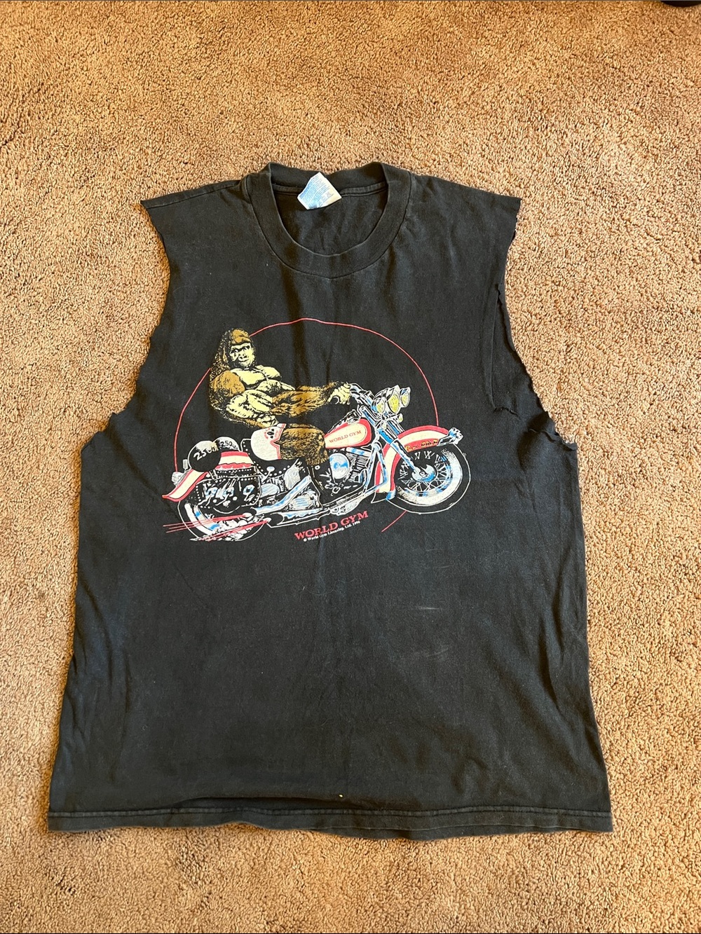 Vintage WORLDS GYM cut off tee